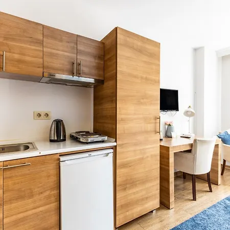 Apartman Convenient Flat 10 Min To Taksim And Citys Mall *